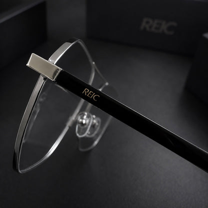 R26 Horizon — Silver and Black Magnetic Clip-On Eyewear