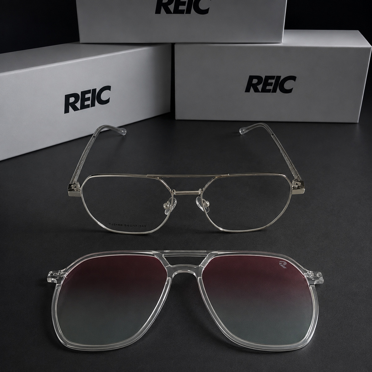 R26 Horizon — Pure Silver Magnetic Clip-On Eyewear