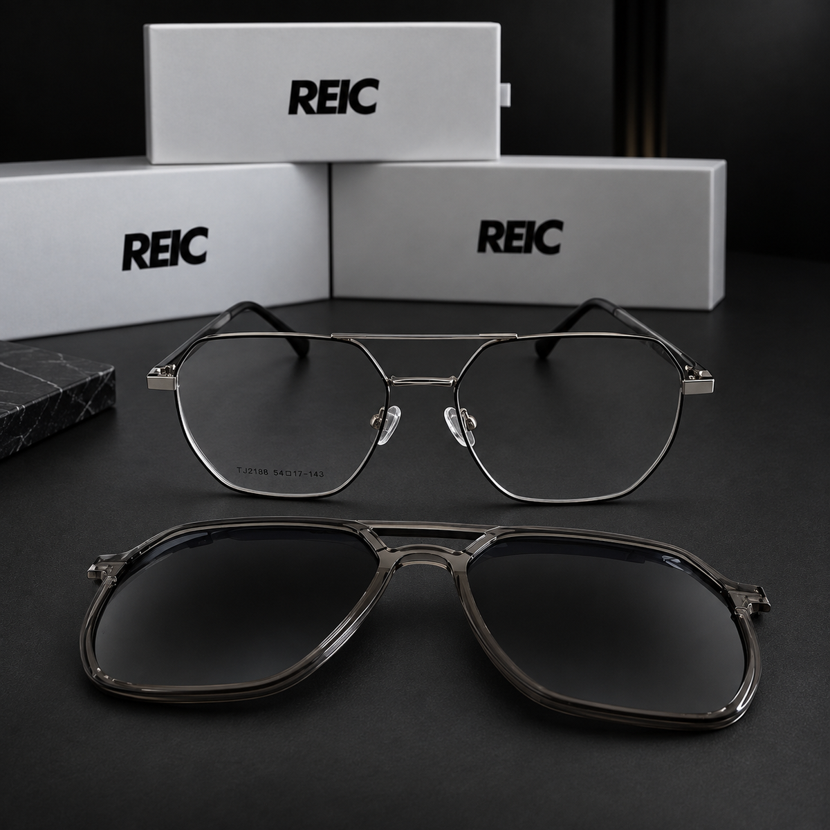 R26 Horizon — Matte Graphite Magnetic Clip-On Eyewear